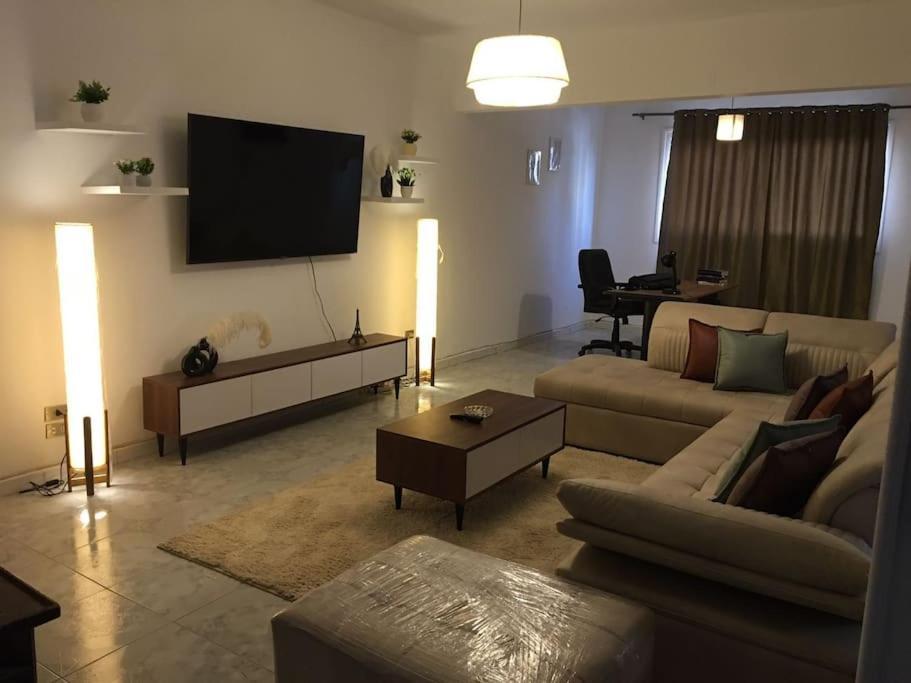 Apartment Cozy House In The Heart Of The Cairo